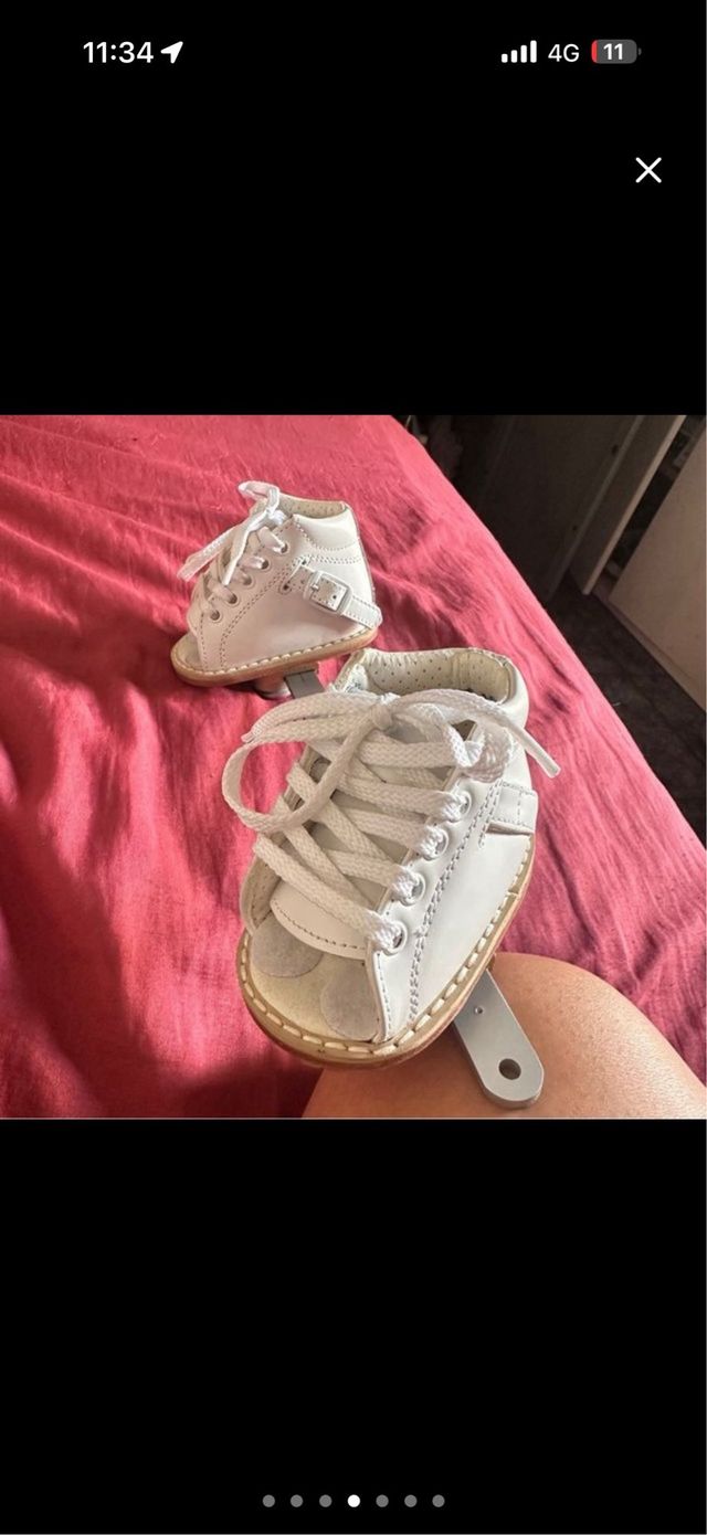 Botas ortopédicas Ponseti blancas