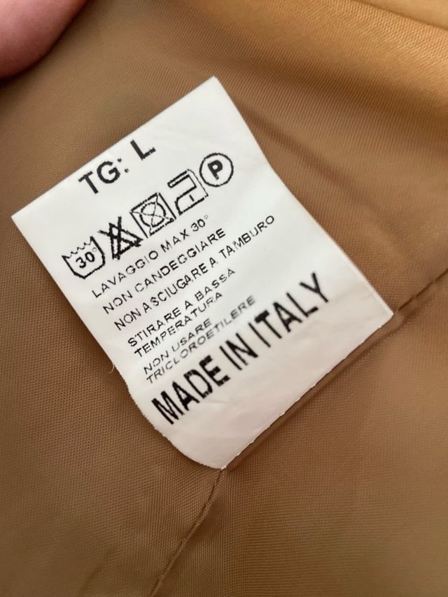 Abrigo largo beige mujer