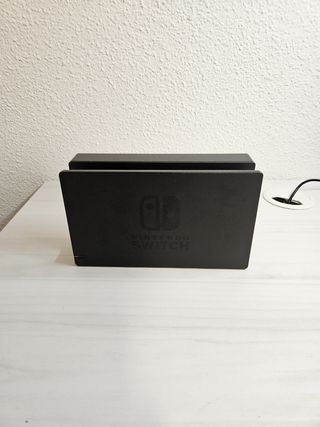 Nintendo Switch + Mando