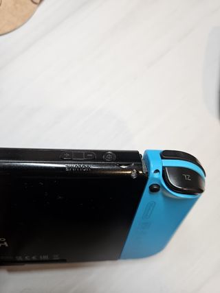 Nintendo Switch + Mando