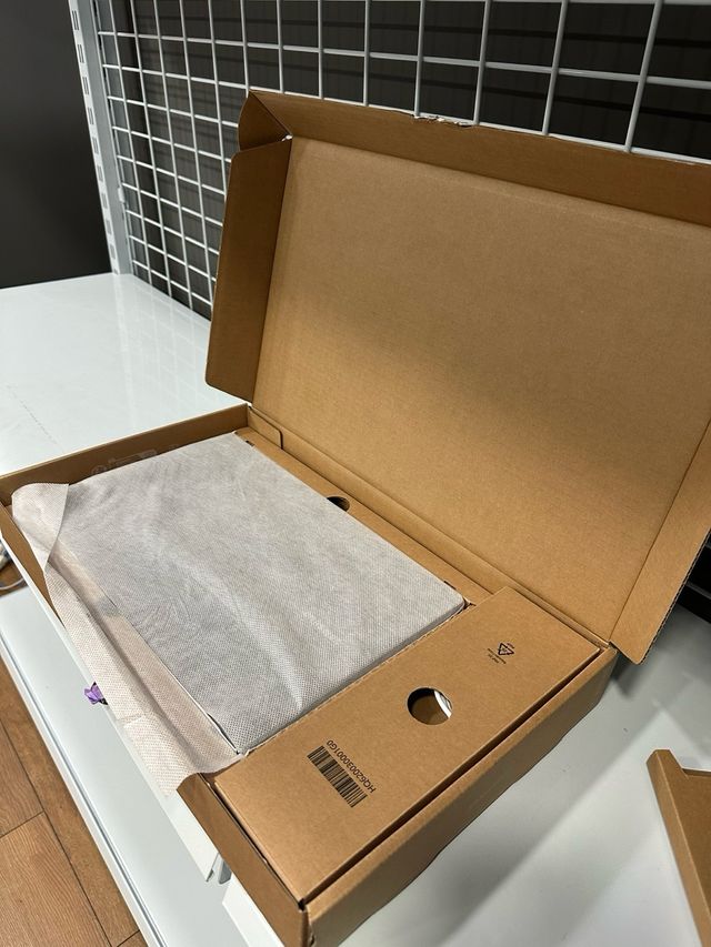 Samsung Galaxy Book i3/8/256