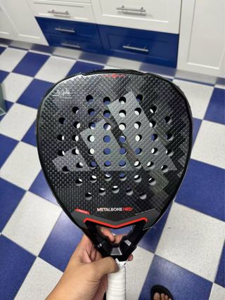 Pala Padel Adidas Metalbone HRD