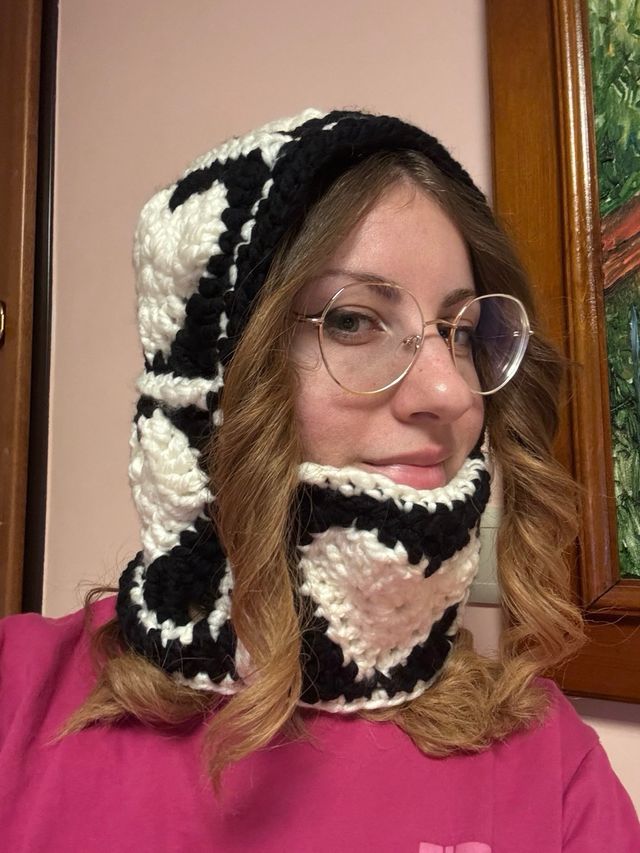 Balaclava crochet bianco e nero