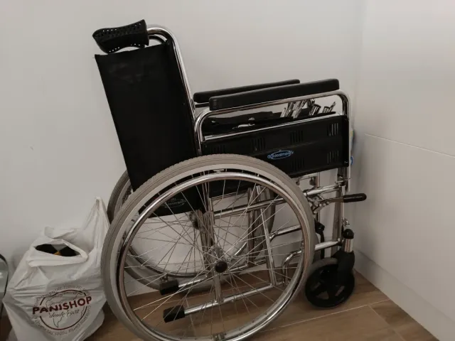 Silla de ruedas plegable adulto anciano