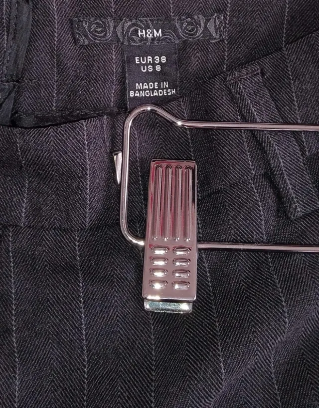 Pantalones grises rayas diplomáticas talla 38