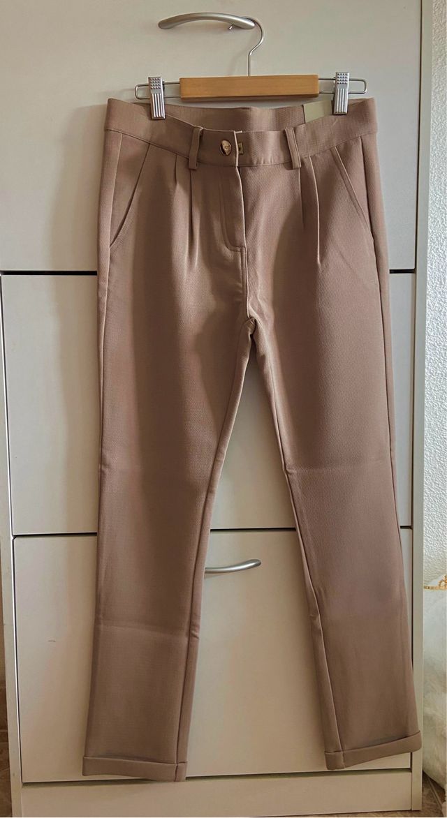 Pantalones beige vestir talla 12 años