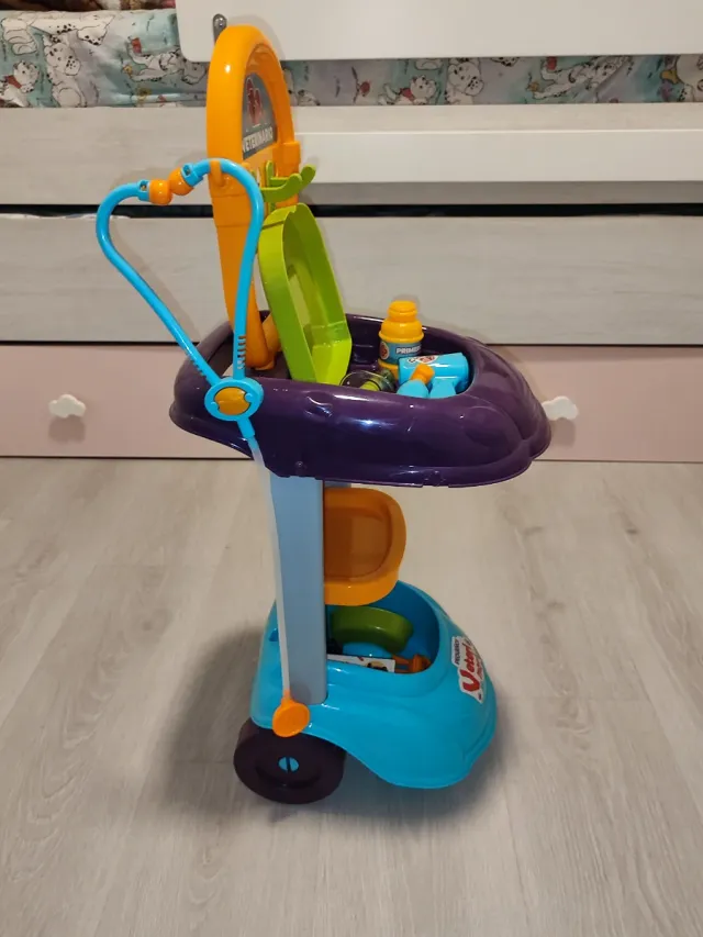 Centro Móvil Veterinario Juguete 18 Piezas