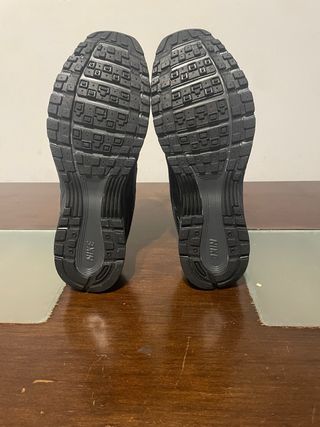 Nike P-6000 Talla 44.5