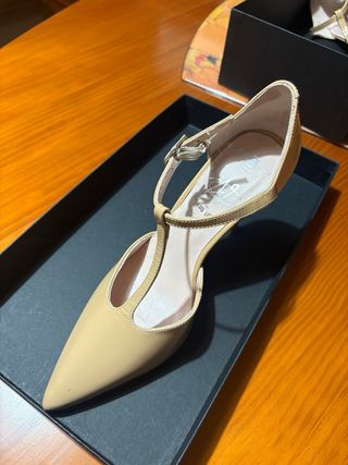 Zapatos de tacón José Luis Lurueña Beige