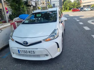 Toyota Prius+ 2017
