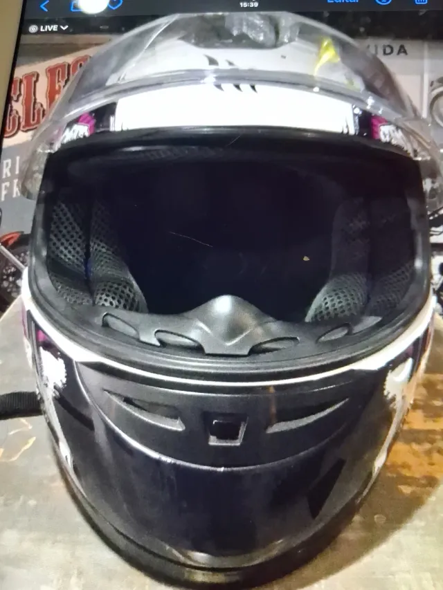 Casco de moto MT Helmets