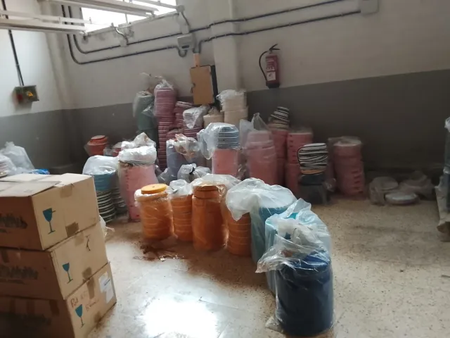 Elásticos, gomas, cintas