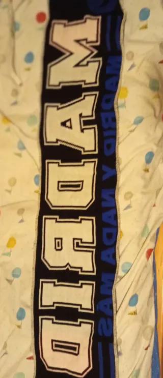 Bufanda Real Madrid Madrid y Nada Más