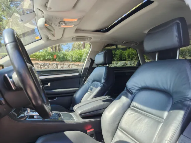 Audi S8 2008