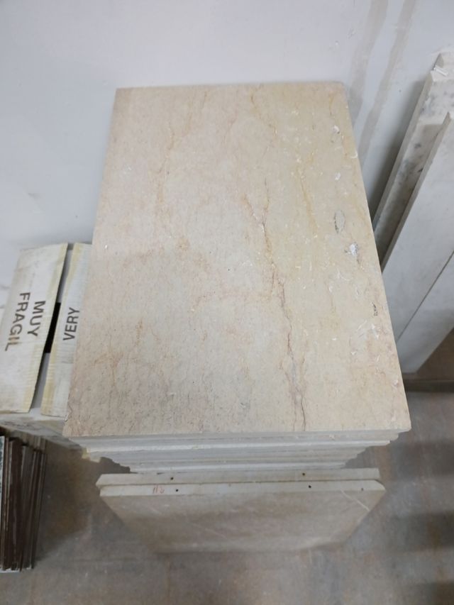 Losa de travertino claro