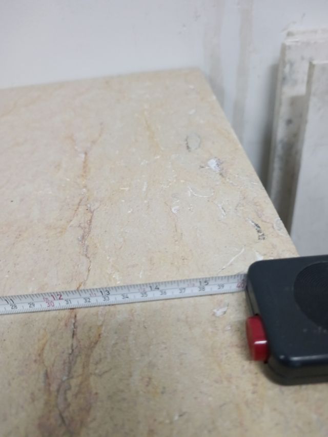 Losa de travertino claro