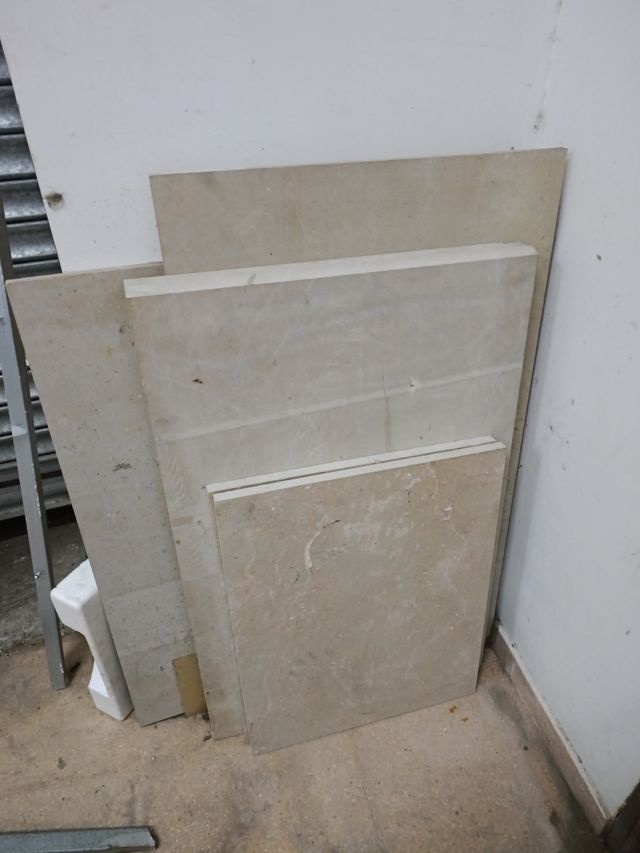 Losa de travertino claro