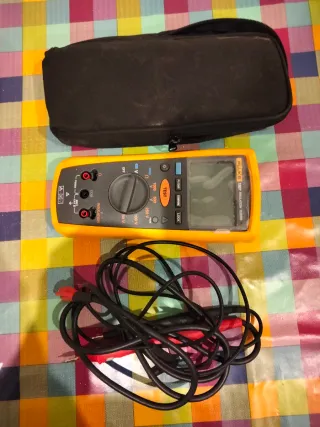 Medidor Aislamiento Fluke 1507