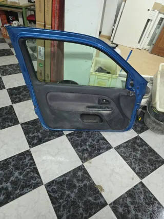 Puerta Renault Clio II Piloto Azul