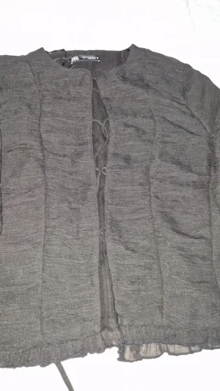 Chaqueta Zara Negra Texturizada