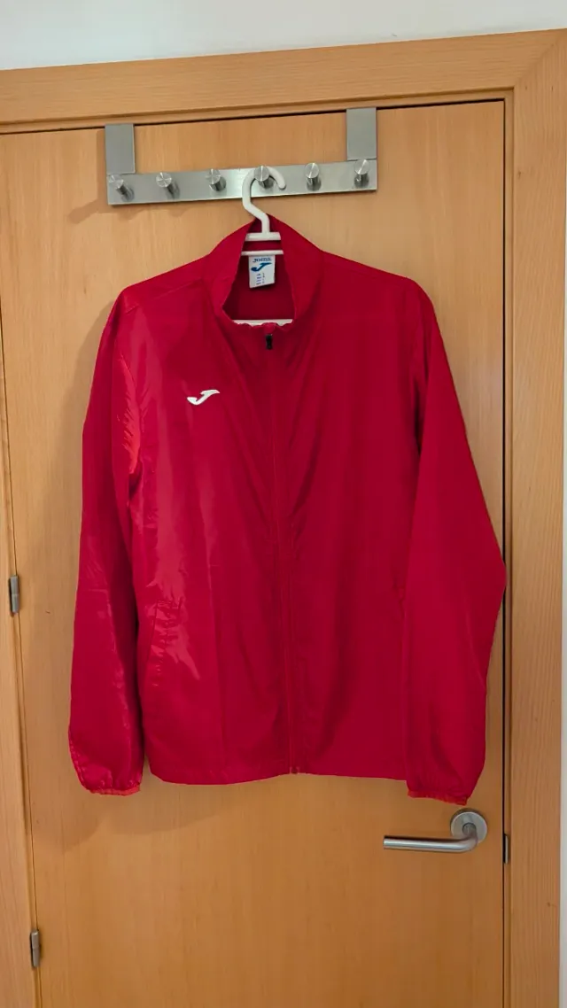 3 Cortavientos Joma Talla L