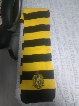 Bufanda Hufflepuff Rayas Amarillas y Negras