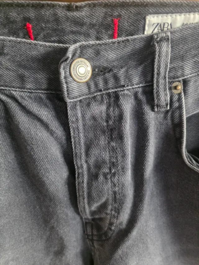 Pantalones vaqueros Zara grises talla 40
