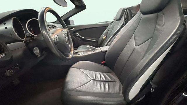 Mercedes Clase SLK AUTOMÁTICO - DESCAPOTABLE