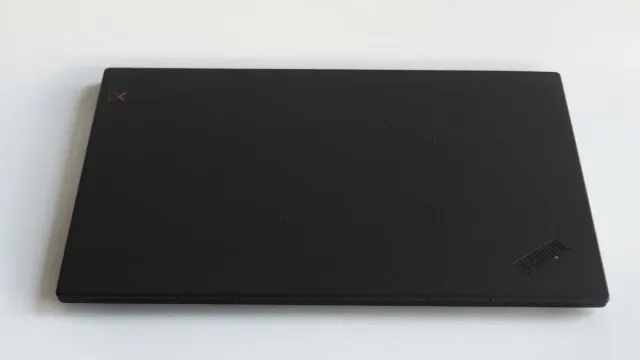 DELL CARBON ORDENADOR PORTÁTIL i7 SSD 16G RAM