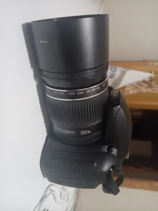 Cámara Fujifilm HS10