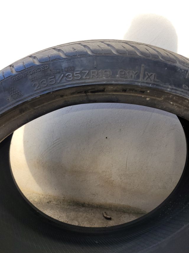 Neumático 235-35-19 91Y