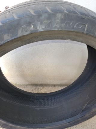 Neumático 235-35-19 91Y