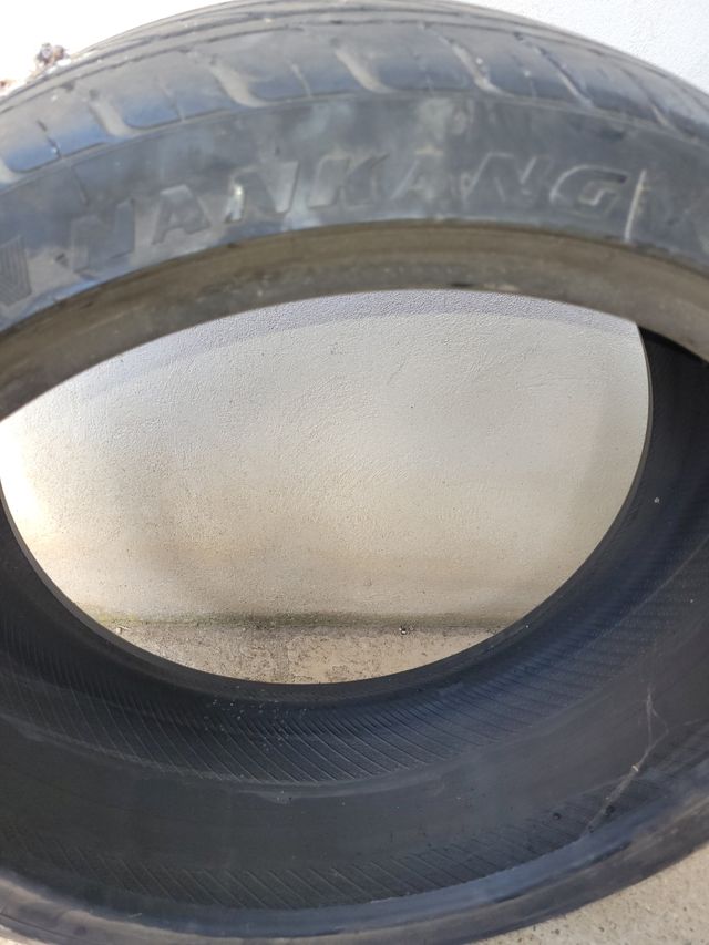 Neumático 235-35-19 91Y