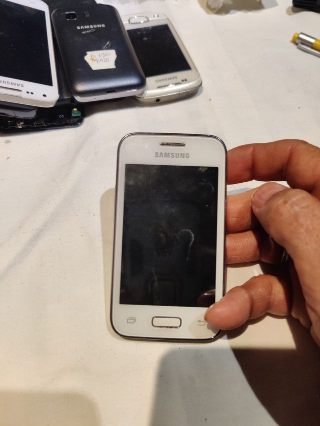 Samsung SMG130 Blanco
