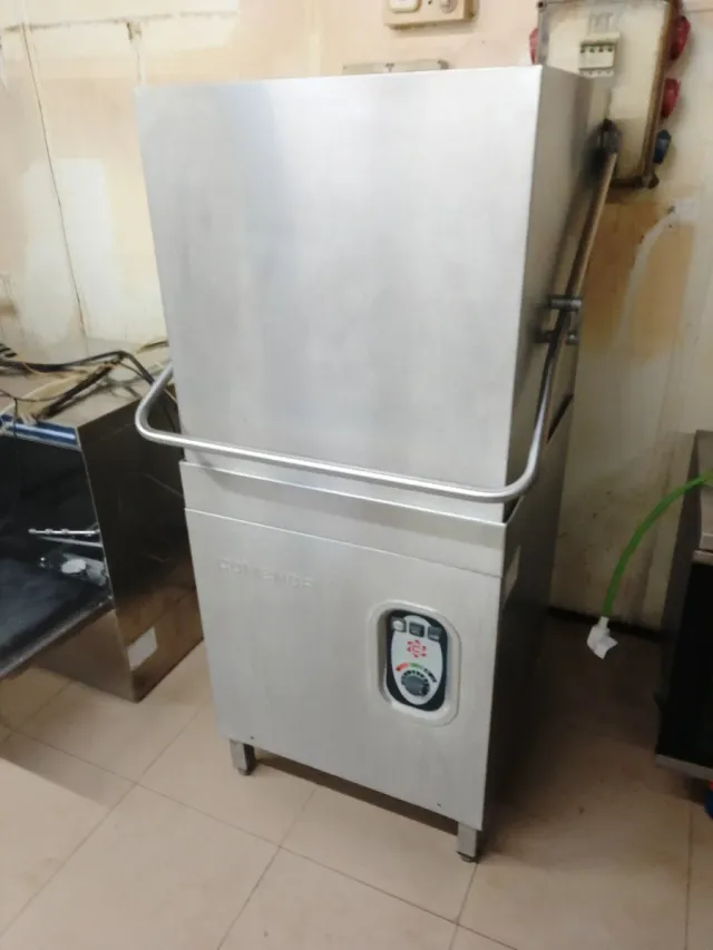 Lavaplatos industrial Comenda