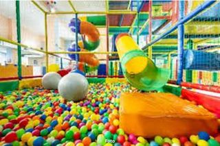 TRASPASO SALA DE EVENTOS