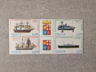 Set 2 foglietti francobolli Italia