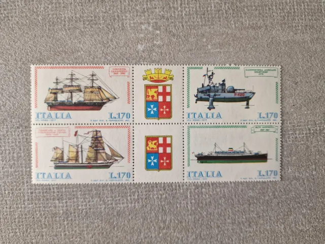 Set 2 foglietti francobolli Italia