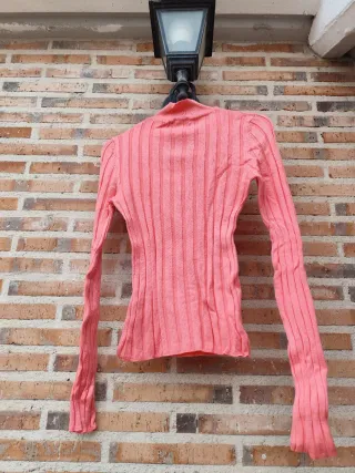 Jersey Stradivarius rosa canalé