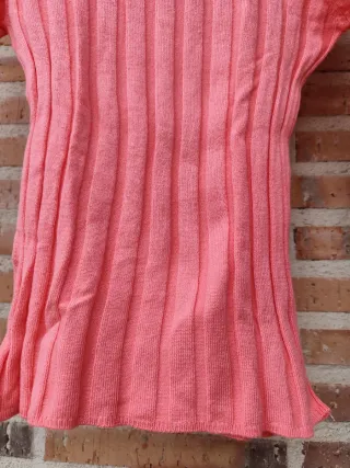 Jersey Stradivarius rosa canalé