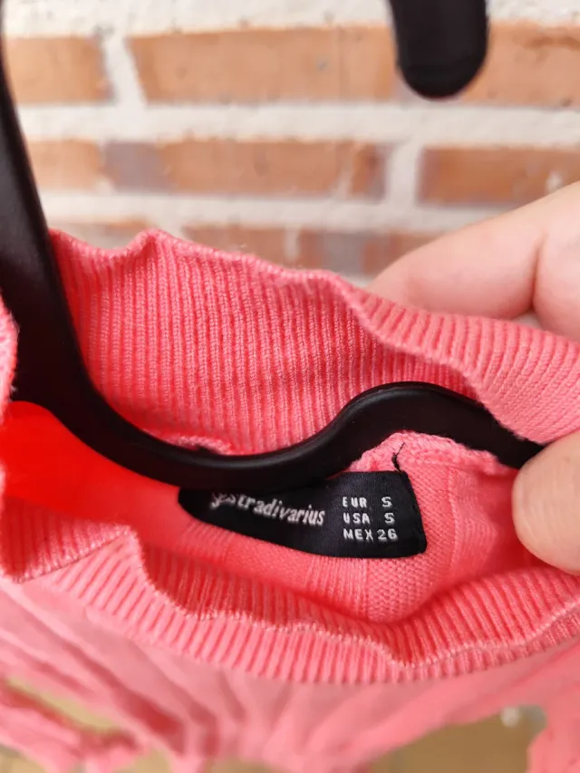 Jersey Stradivarius rosa canalé