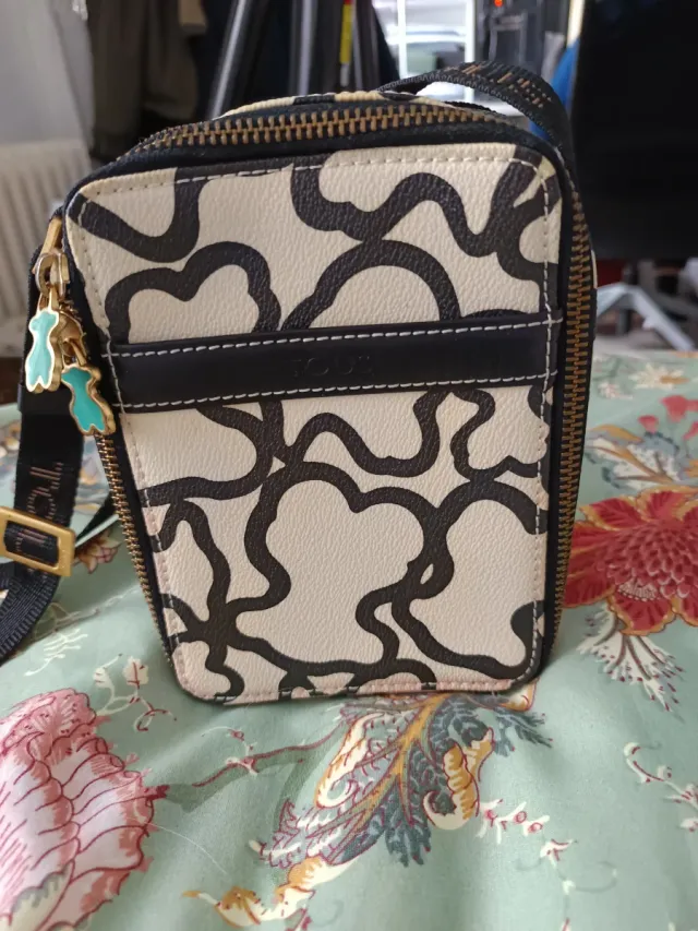 Bolso bandolera Tous beige y negro