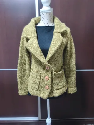 Cárdigan Zara Beige y Verdoso