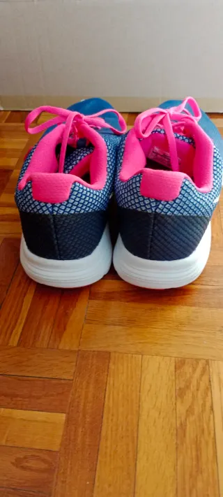 Zapatillas Nike  Talla 42