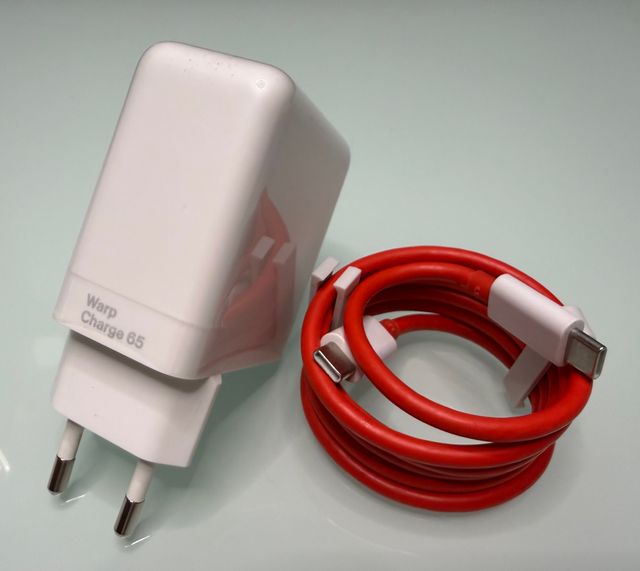 OnePlus 9 Pro 256GB 12Gb RAM camera Hasselblad