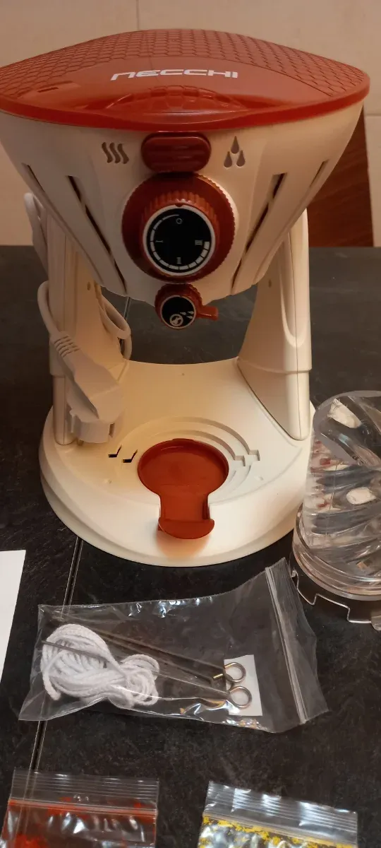 Macchina per candele Necchi