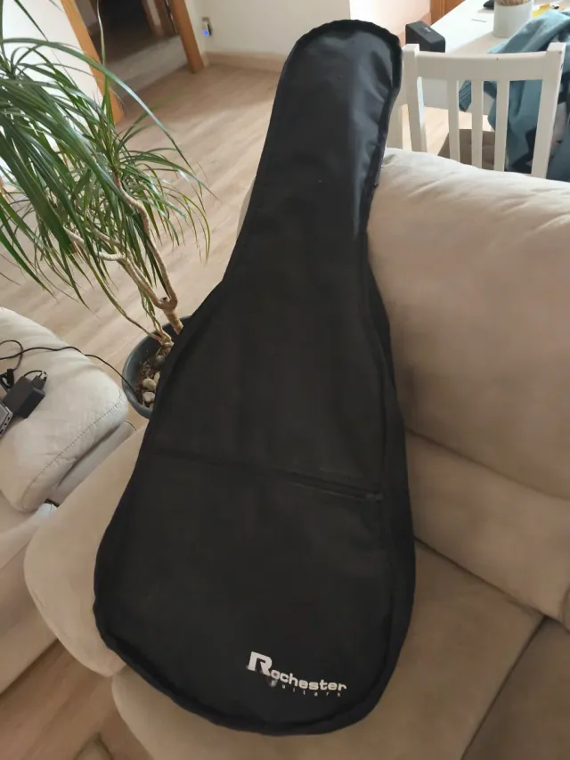 Guitarra Electroacústica Roscher