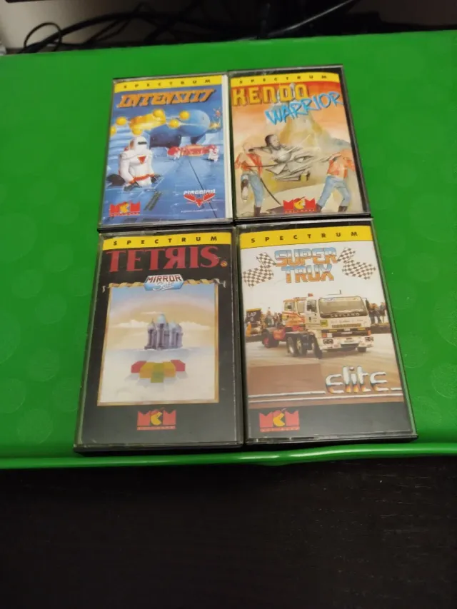 Lote 4 Juegos Spectrum MCM - Tetris, Super Trux...