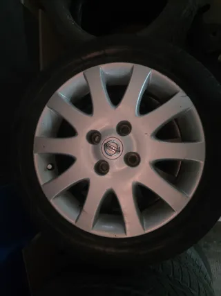 Llantas Nissan 4x114