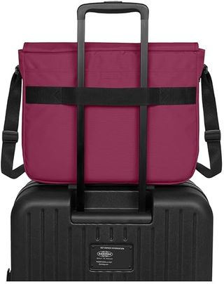 Eastpak Delegate Bolso Bandolera Morado/Negro